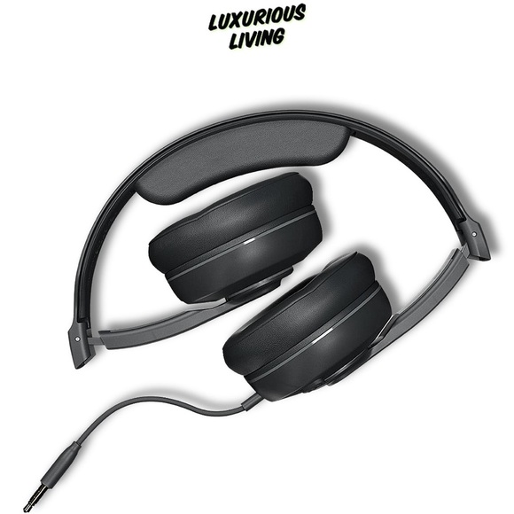 Skullcandy Cassette Junior Wired Over-Ear Headphones with Microphone - Picture 6 of 6